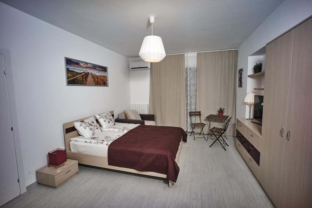 Studio Riviera مامايا المظهر الخارجي الصورة